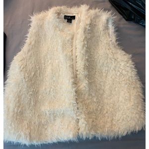 Sleeveless Teddy Blazer
